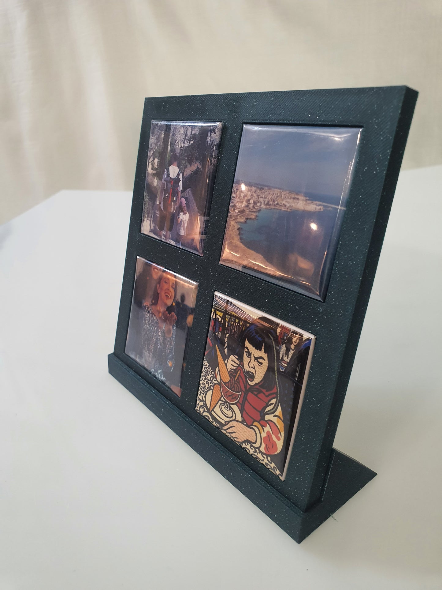 Ramka magnetyczna na 4 magnesy – stojąca i na lodówkę (13x13 cm, PLA)